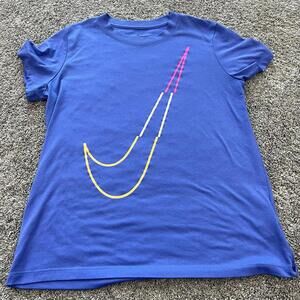 Nike Girls T Shirt size Medium